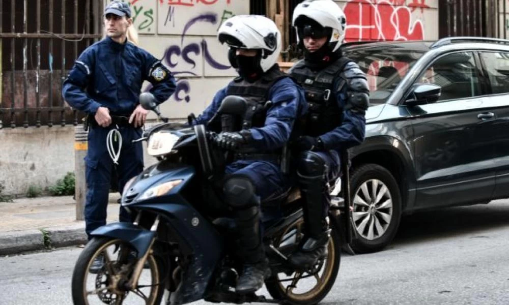 Άγρια συμπλοκή με μαχαιρώματα μεταξύ μαθητών - Στο νοσοκομείο δύο άτομα